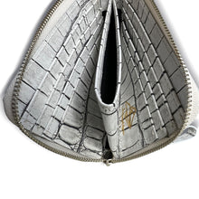 画像をギャラリービューアに読み込む, 181. TRIBECA スリムウォレットS 牛革