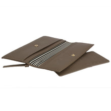 画像をギャラリービューアに読み込む, 222. 本革製スマートウォレット