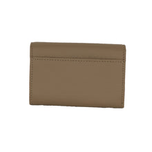 画像をギャラリービューアに読み込む, 610. 本革製名刺入れ