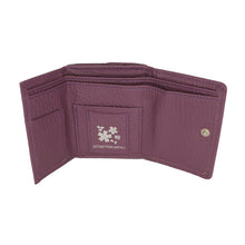 画像をギャラリービューアに読み込む, 778. 本革製三つ折り財布