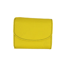 画像をギャラリービューアに読み込む, 778. 本革製三つ折り財布