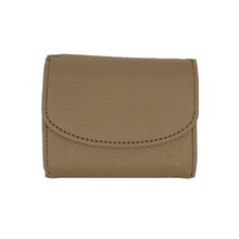 画像をギャラリービューアに読み込む, 778. 本革製三つ折り財布