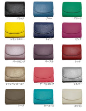 画像をギャラリービューアに読み込む, 778. 本革製三つ折り財布